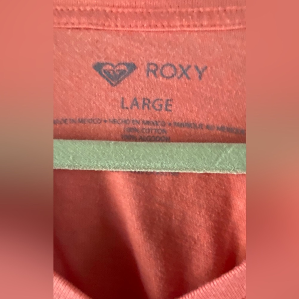 🌊 Roxy tshirt. 100% cotton. Peachy orange color - Picture 3 of 4